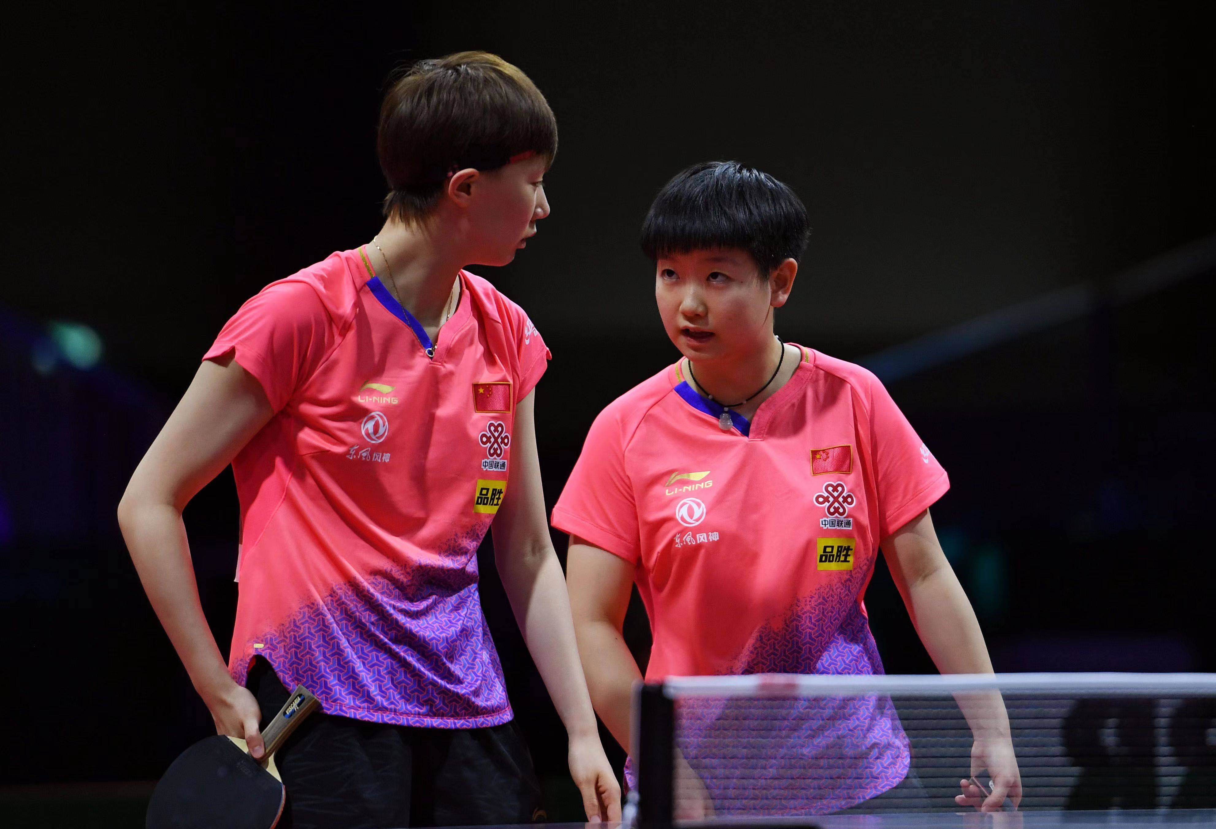 乒乓球双打发球规则详细讲解乒乓球双打