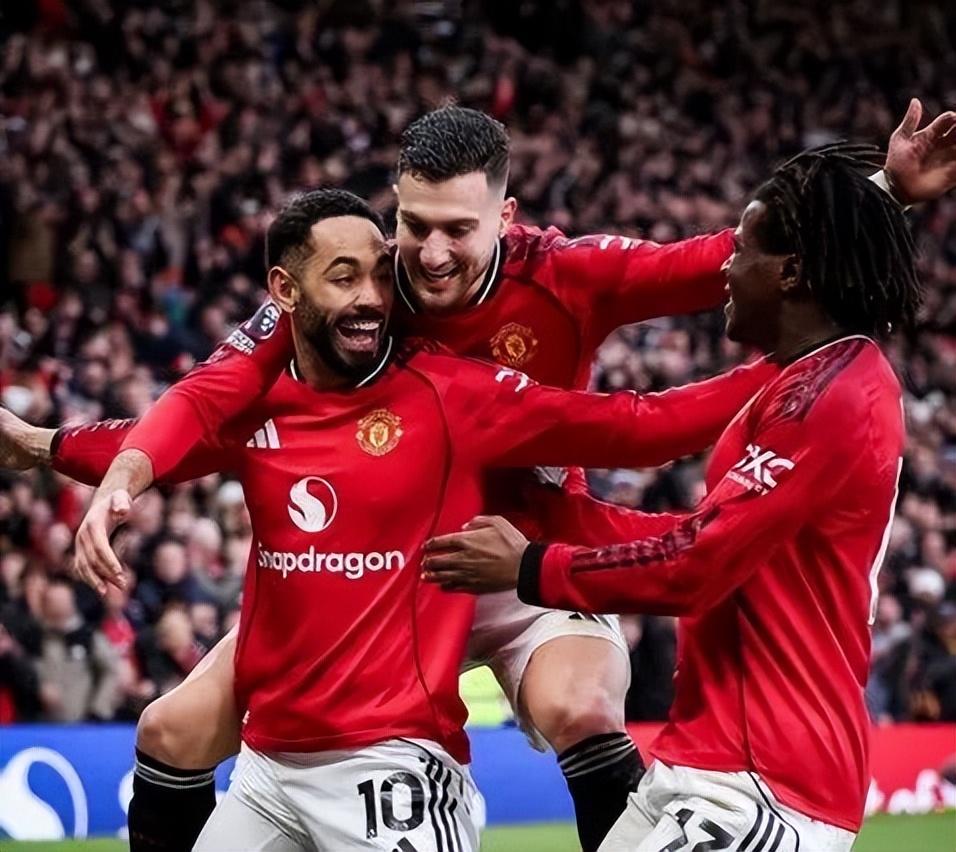 曼城足球队最新新闻曼城新闻